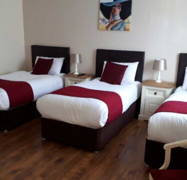 Courtyard Triple Room